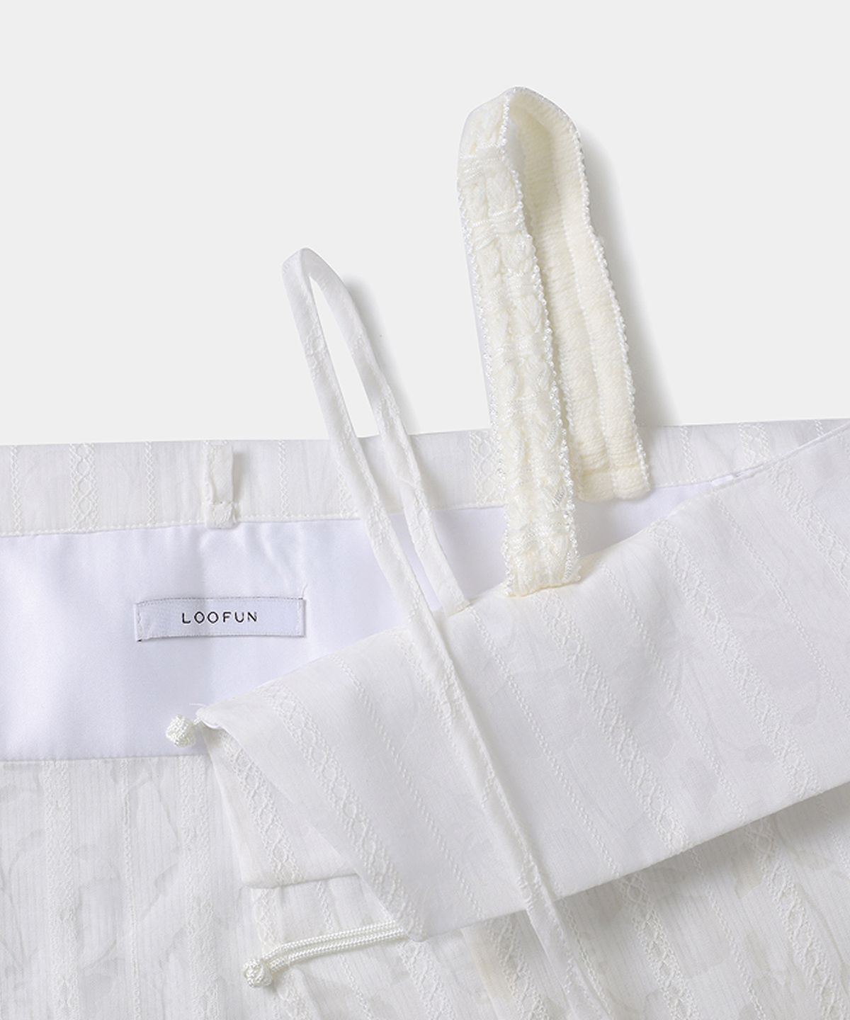 루펀(LOOFUN) Qipao Open Collar Shirt / 치파오 오픈 카라 셔츠 [White]