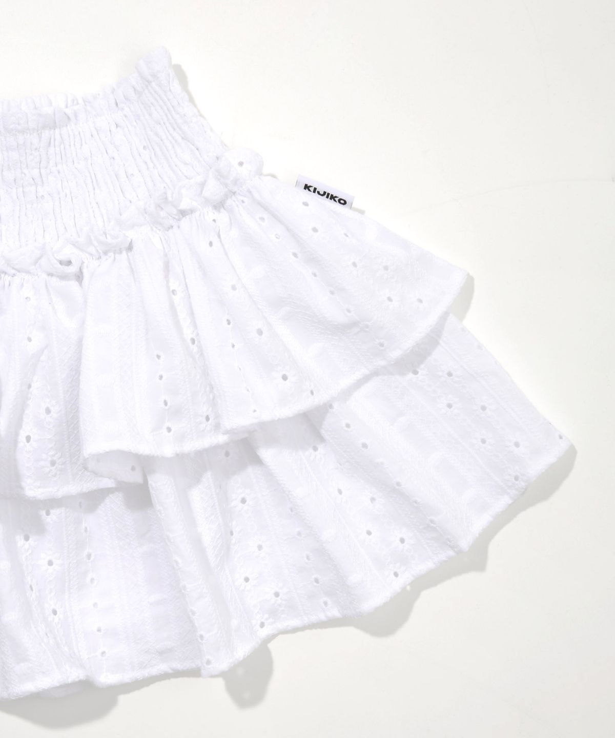 키지코(KIJIKO) ke703. Punching Frill Mini Skirt White