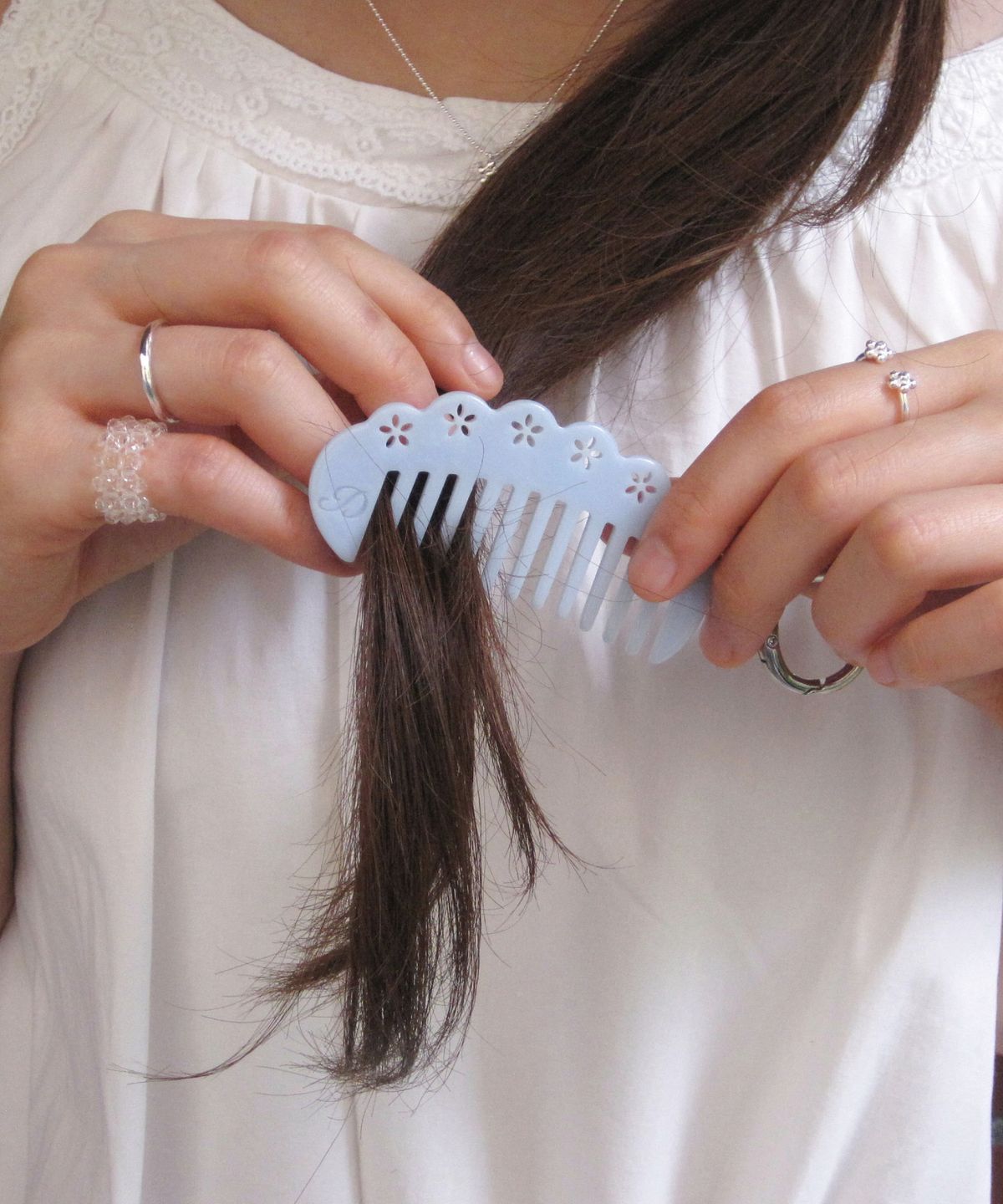 둥그런(DUNGEUREON) Eyelet Comb Keyring