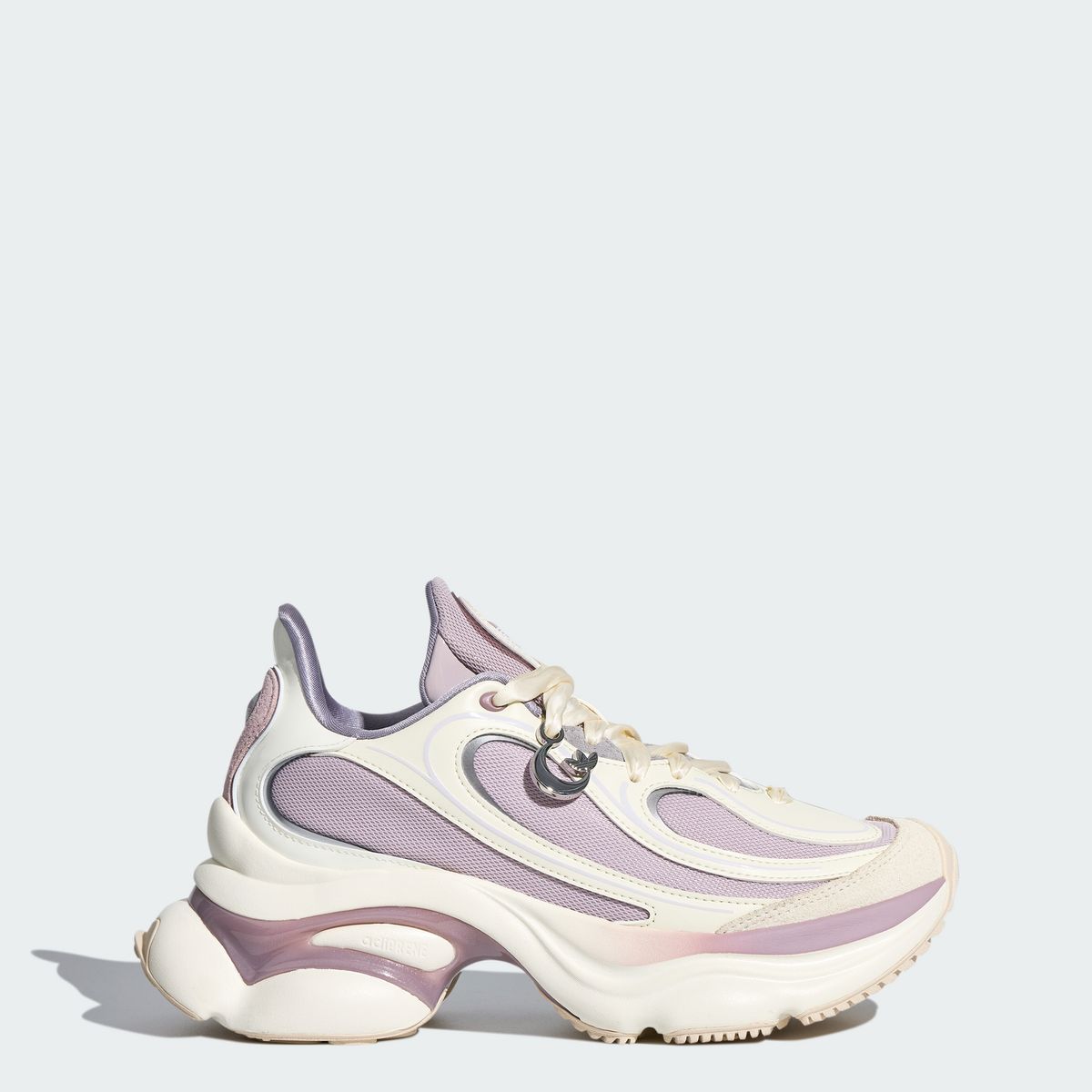 아디다스(ADIDAS) 오즈베누즈 LA3791