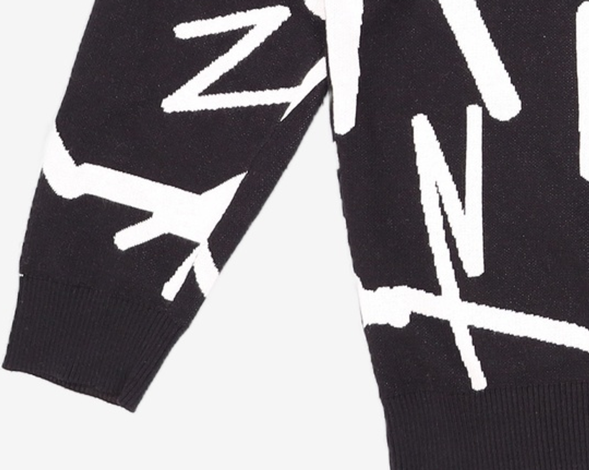 자라(ZARA) 니트/스웨터 L