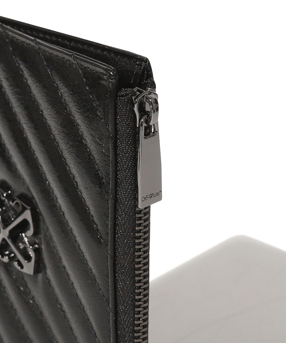 오프화이트(OFF-WHITE) Quilted Card Wallet Long (Black)