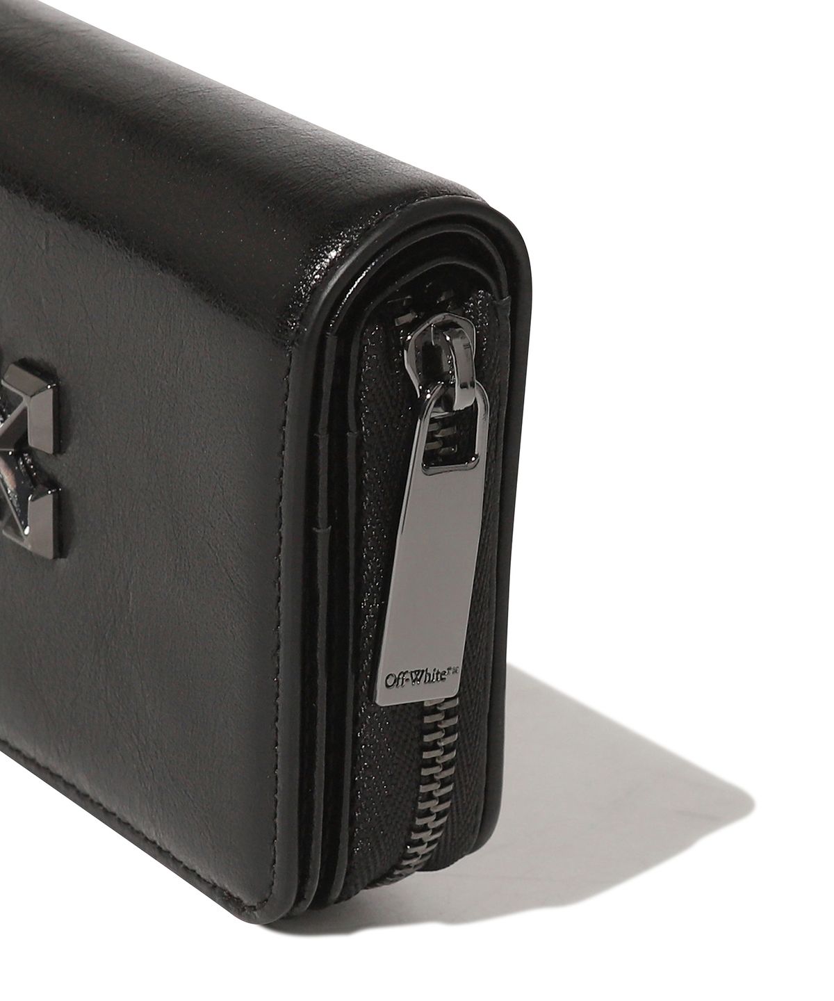오프화이트(OFF-WHITE) Arrow Zip Wallet (Black)