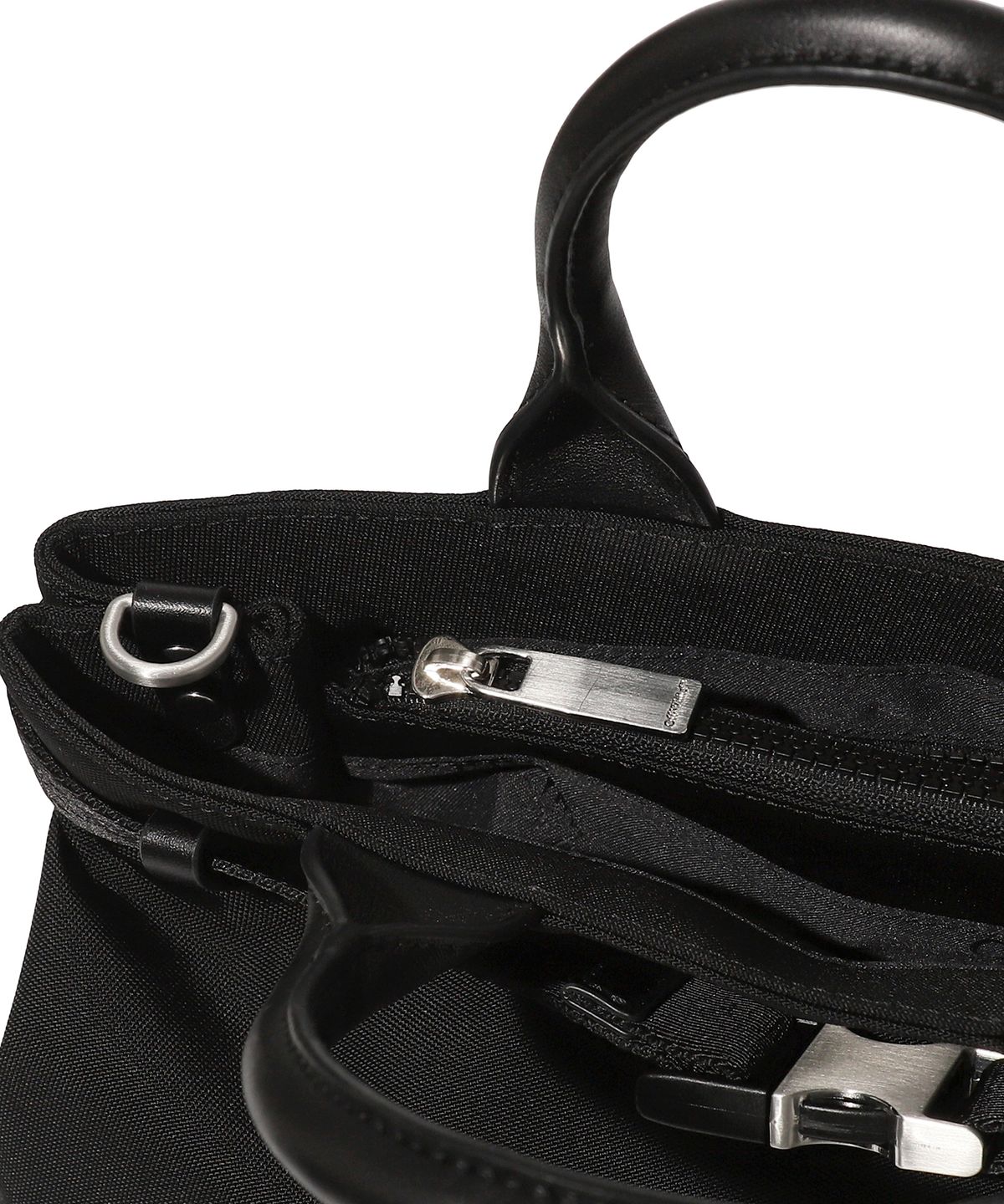 오프화이트(OFF-WHITE) EW Tote Bag S (Black)