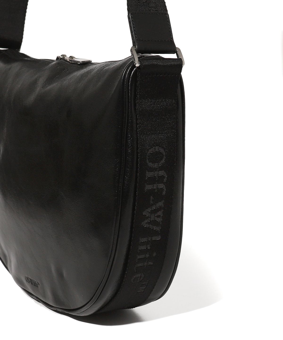 오프화이트(OFF-WHITE) Halfmoon Shoulder Bag S Leather (Black)