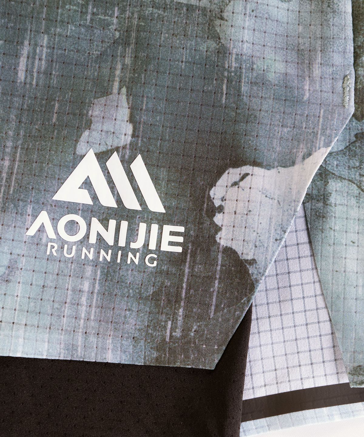 오니지(AONIJIE) 투인원 러닝 쇼츠 360° 수납 포켓 MP57 (Blue Tie-Dye)