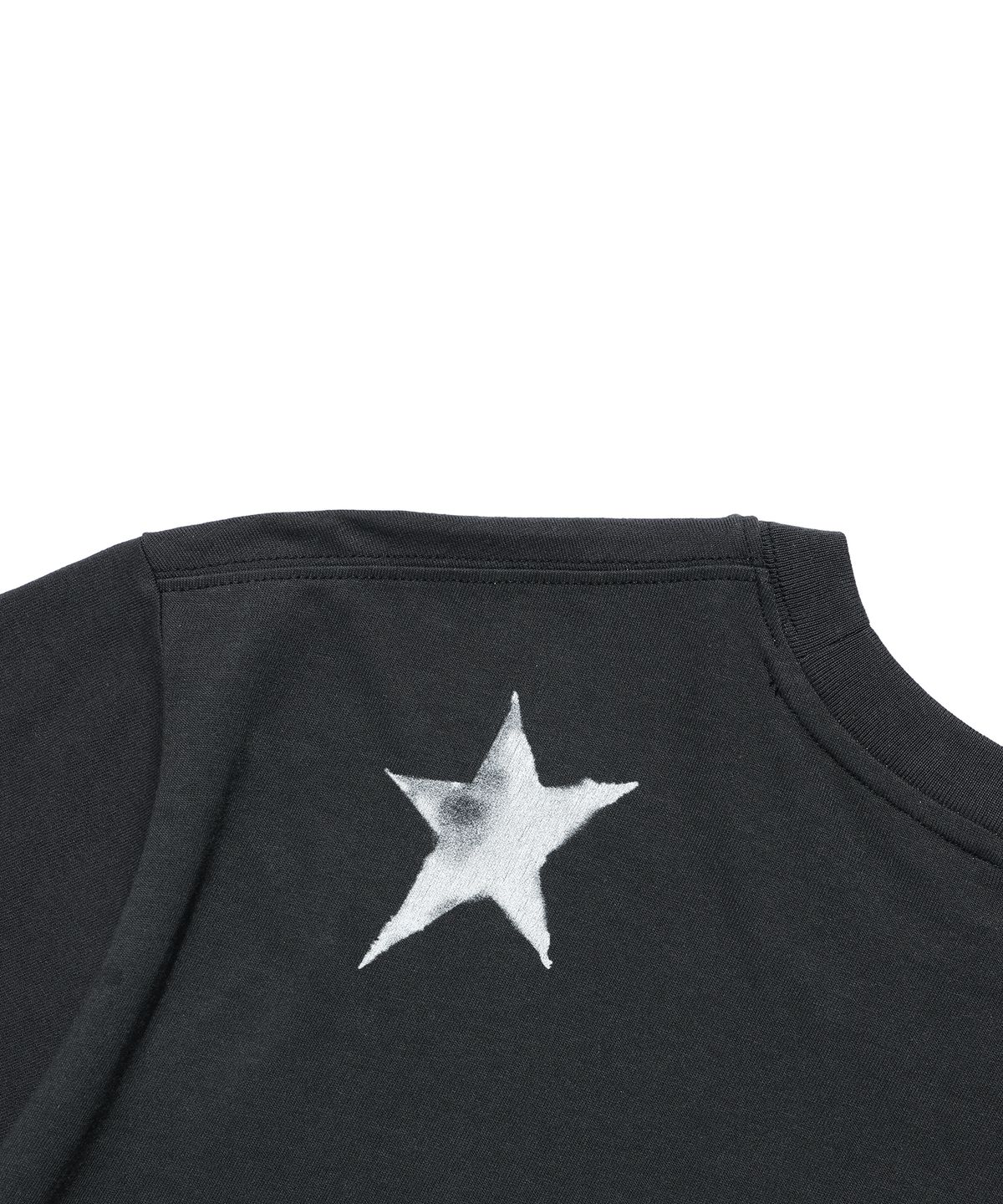 나이스고스트클럽(NICEGHOSTCLUB) JOJOs STARDUST CRUSADERS JOTARO POSTER TEE_BLACK(NG2GMUT501E)