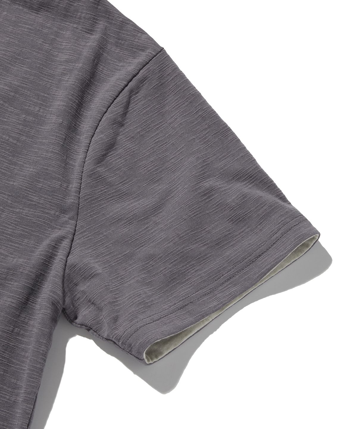 스웨이드(SUADE) TEXTURED LAYERED TEE [PURPLE]