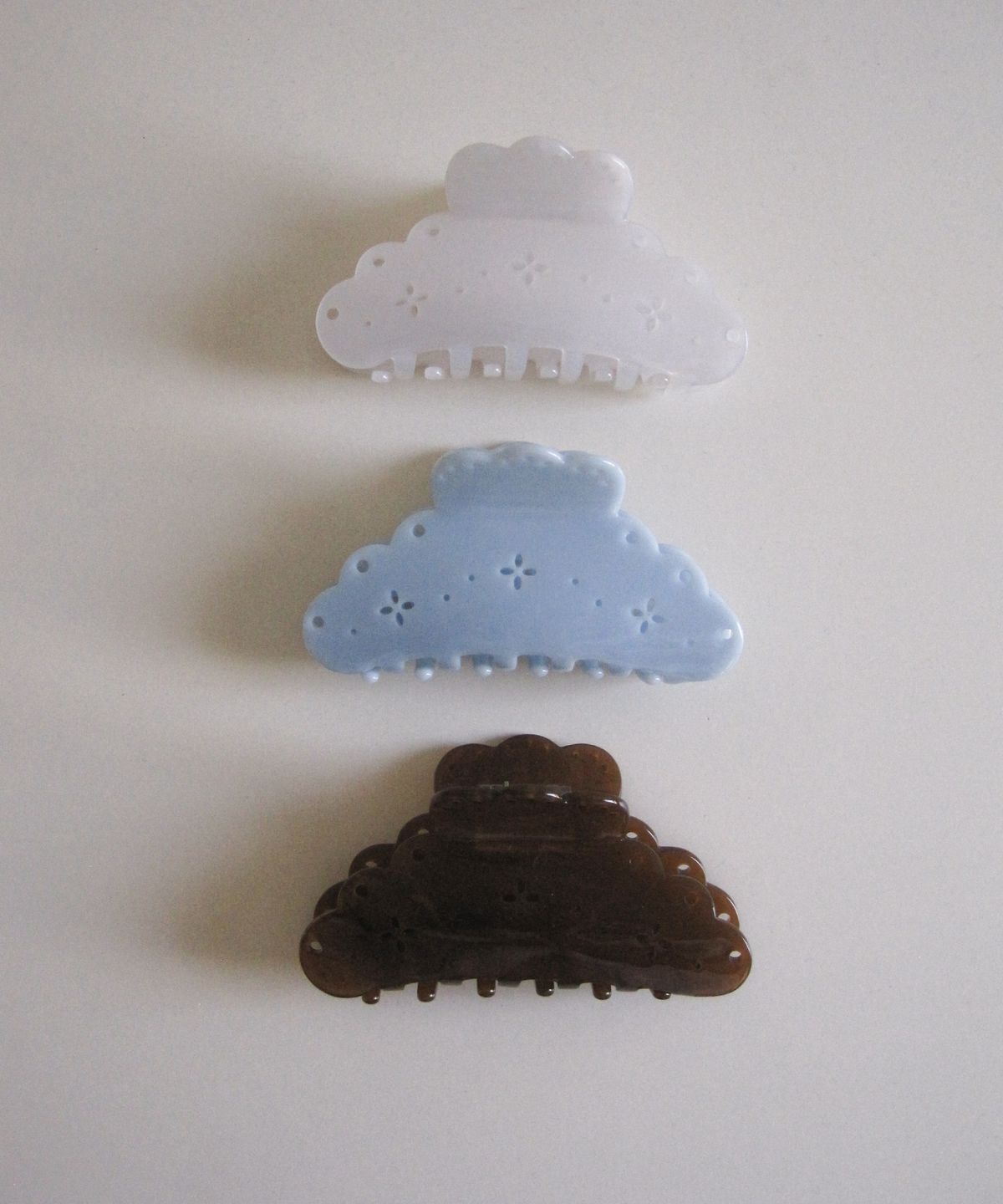 둥그런(DUNGEUREON) Baby Eyelet Hair pin (Brown)