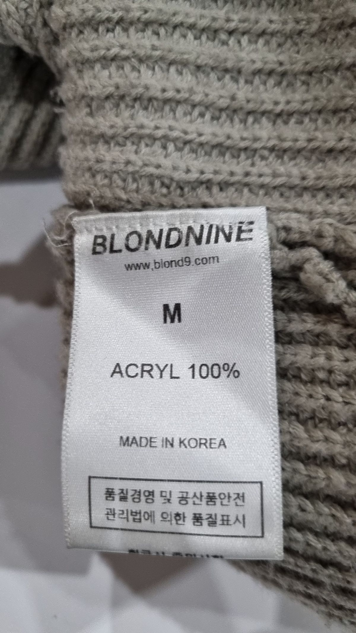 블론드나인(BLOND9) 니트/스웨터 M