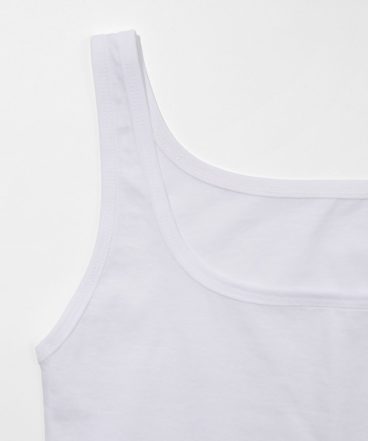 키지코(KIJIKO) ke504. Square Neck Cropped Sleeveless White