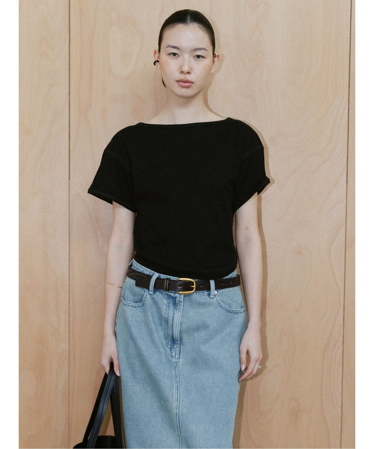 디애퍼처(THE APERTURE) 90s Waffle Half Sleeve Top  Black (TA6742A075)