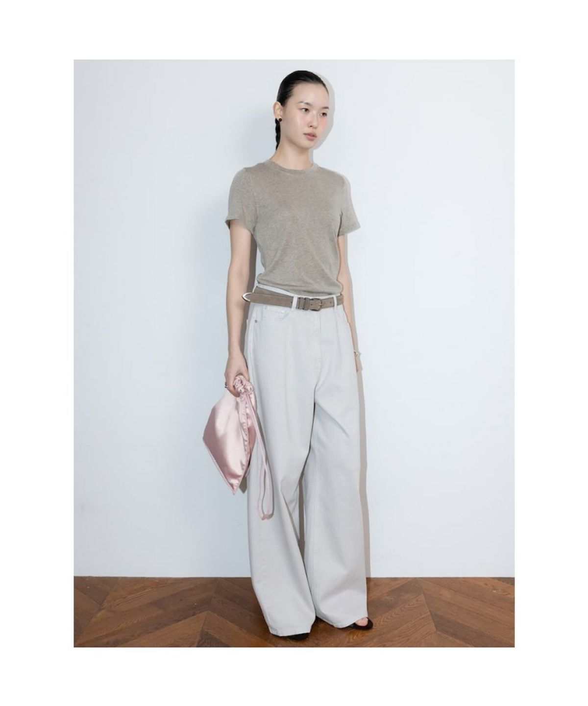 디애퍼처(THE APERTURE) Josh Tshirt  Beige (TA6742A08A)