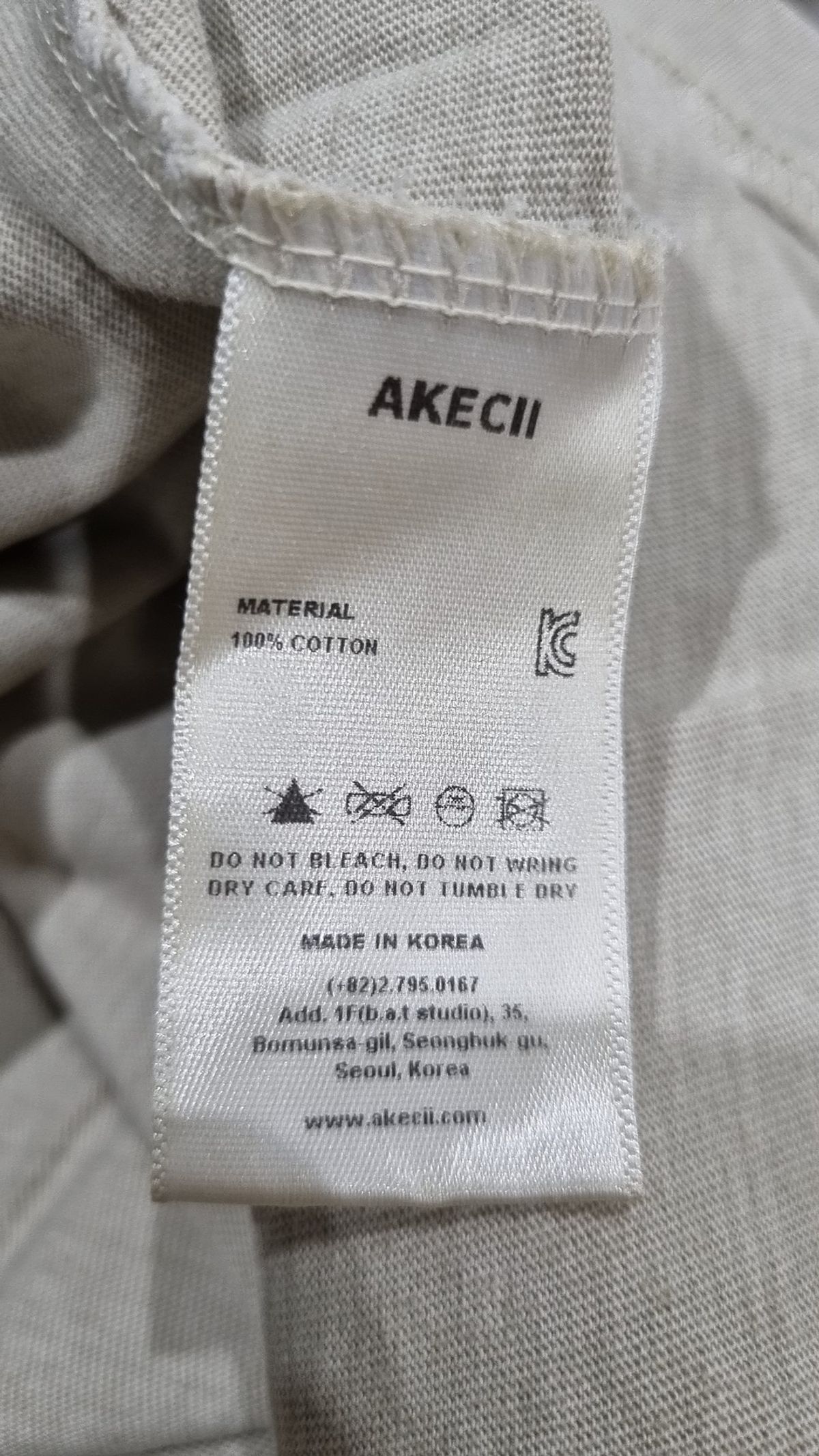 아케시(AKECII) 반소매 티셔츠 L