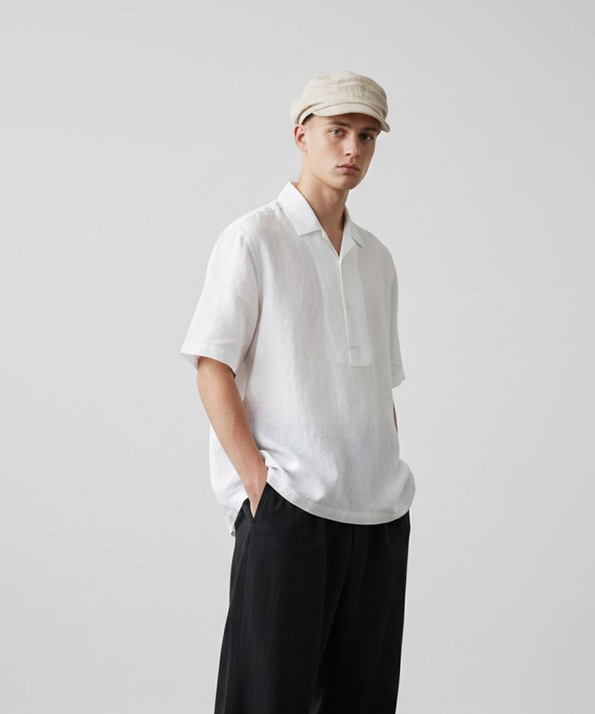 유니버셜 케미스트리(UNIVERSAL CHEMISTRY) Wire Wrinkle Beige Marine Cap 마린캡