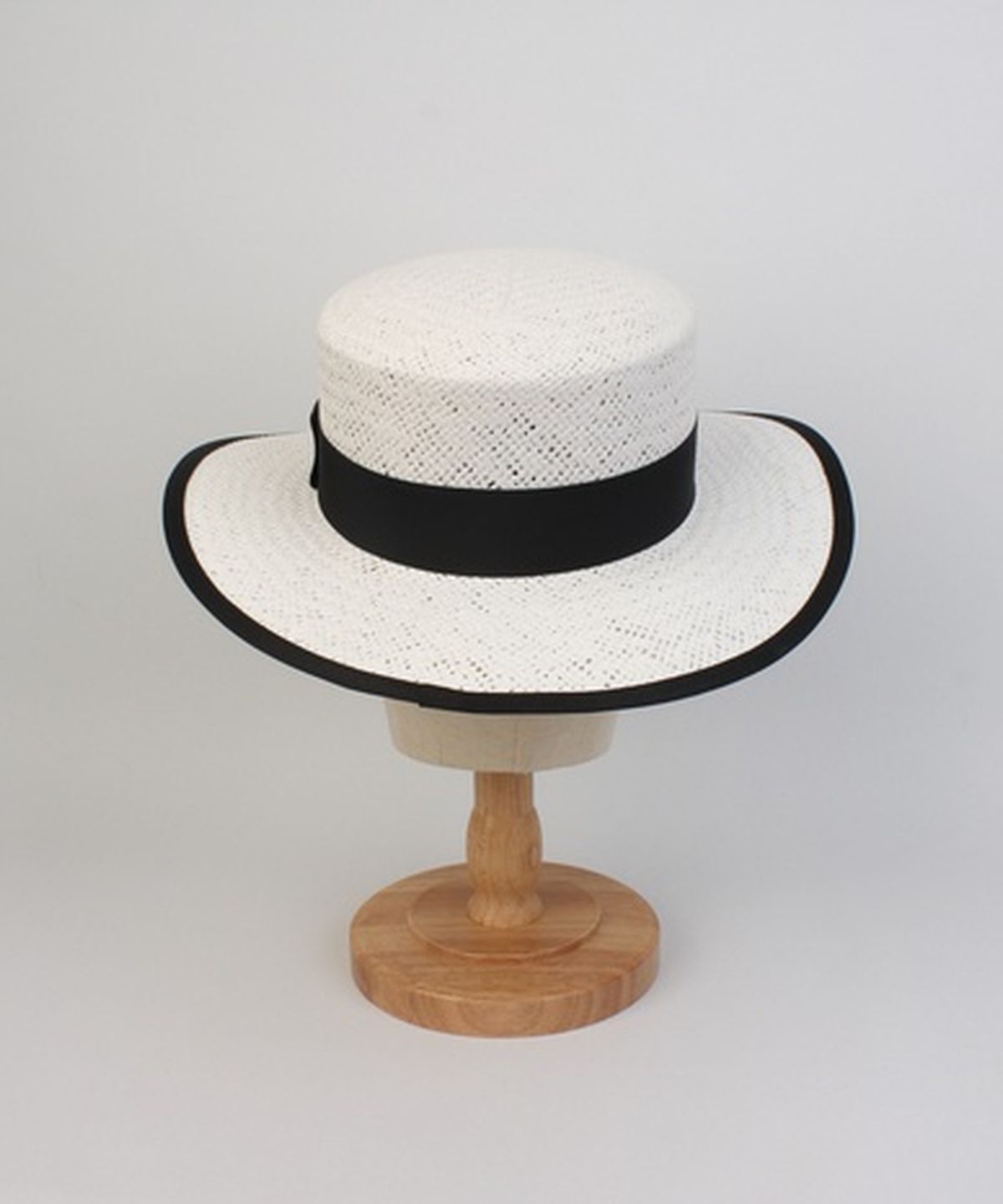 유니버셜 케미스트리(UNIVERSAL CHEMISTRY) Edge Taping White Long Panama Hat 파나마햇