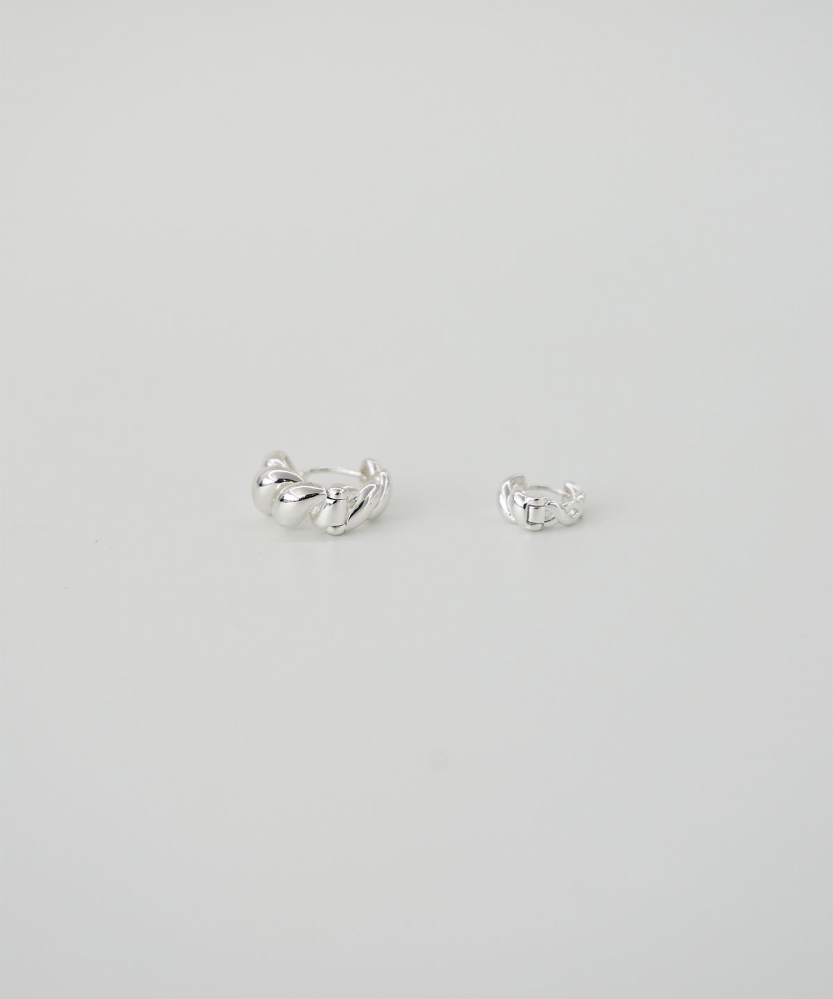 페브오어(FEBOR) Bloom twist earring(2 size)_silver
