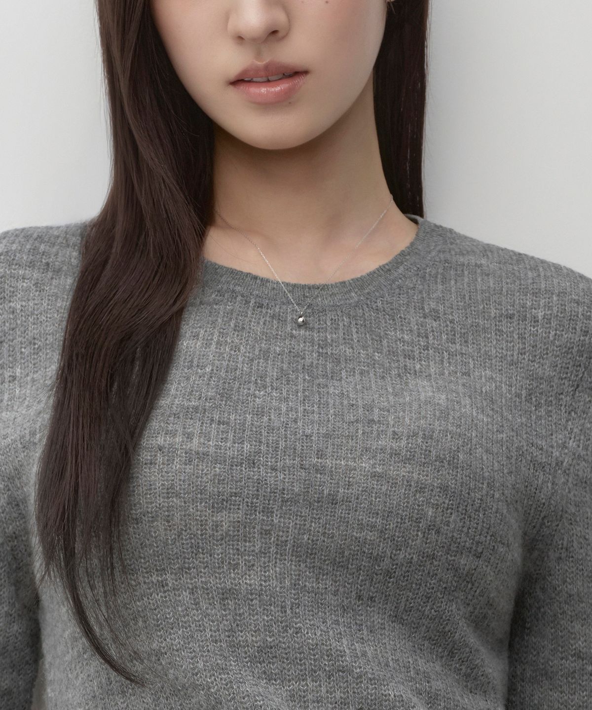 무신사 스탠다드 우먼(MUSINSA STANDARD WOMAN) 우먼즈 시어 텍스처드 크루 넥 니트 [미디엄 그레이]