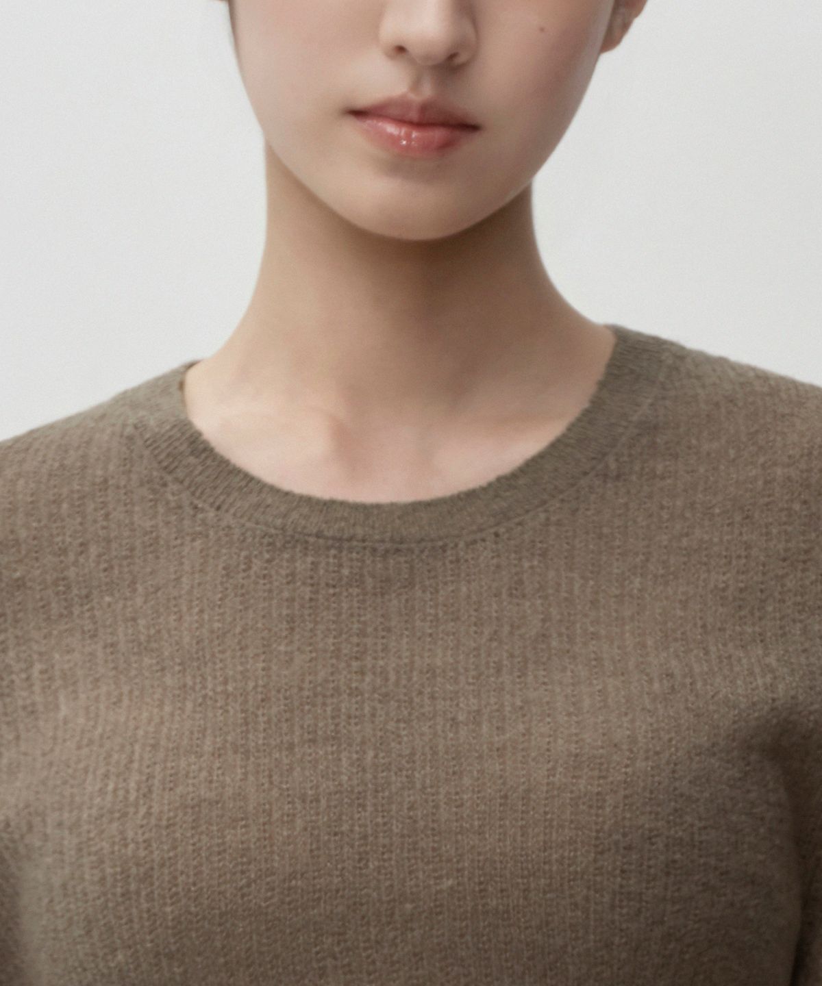 무신사 스탠다드 우먼(MUSINSA STANDARD WOMAN) 우먼즈 시어 텍스처드 크루 넥 니트 [토프]
