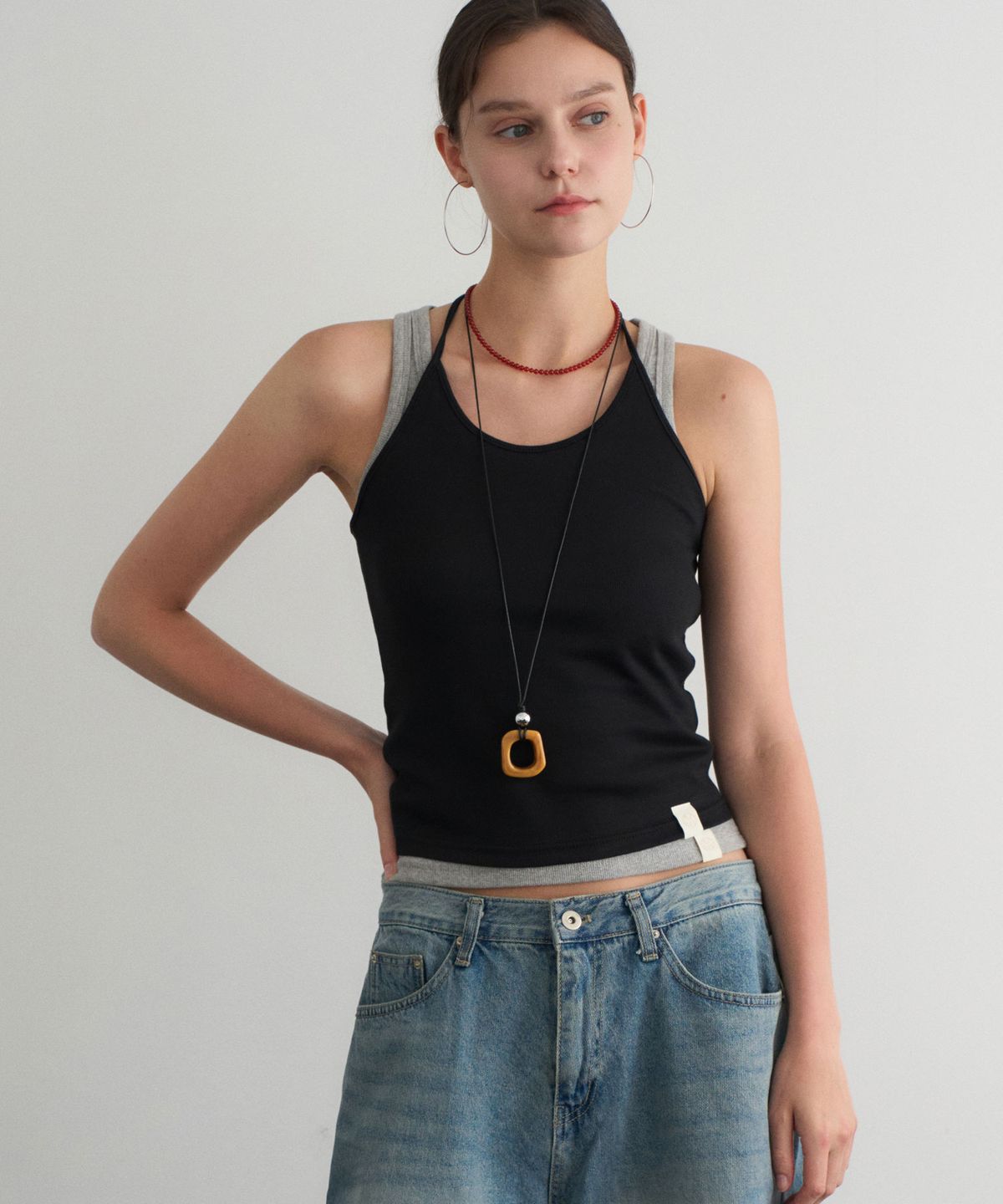 헤인트(HAINT) MIOLET RIBBED HALTER SLEEVELESS TOP 5COL_IVORYPURPLEBROWNGRAYBLACK