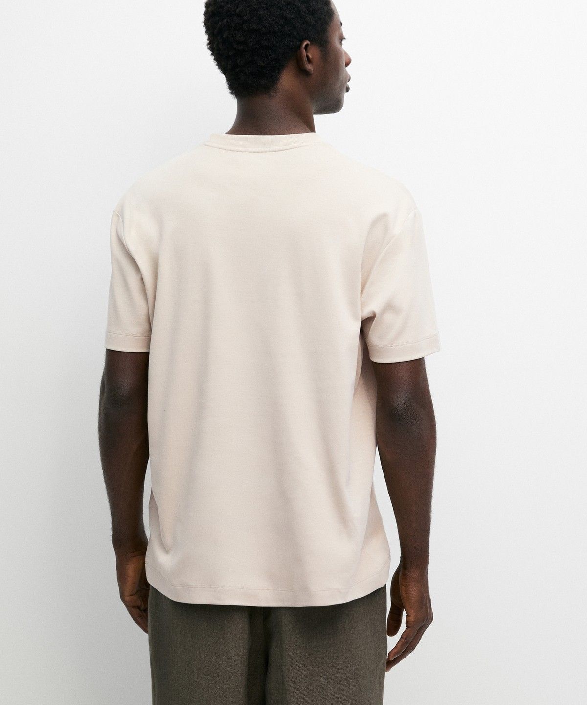 마시모두띠(MASSIMO DUTTI) 100% 코튼 반팔 티셔츠