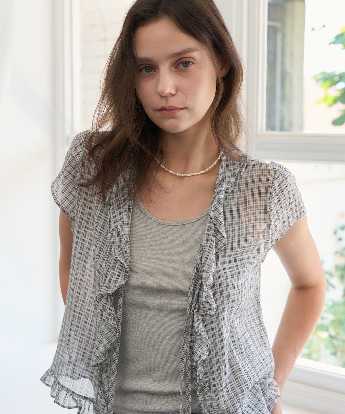 헤인트(HAINT) CLOVIA CHECK FRILL OPEN BLOUSE 2COL_IVORY