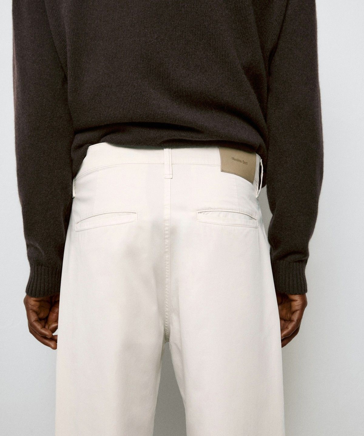 마시모두띠(MASSIMO DUTTI) 포플린 배럴핏 데님 팬츠