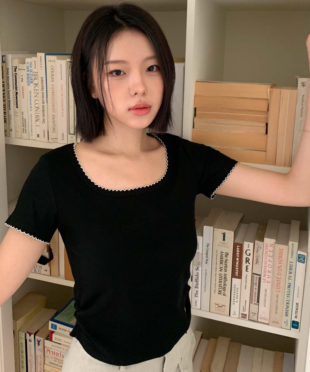 쿨키튼(KOOLKITTEN) 스쿱넥 슬림 티셔츠 3colors