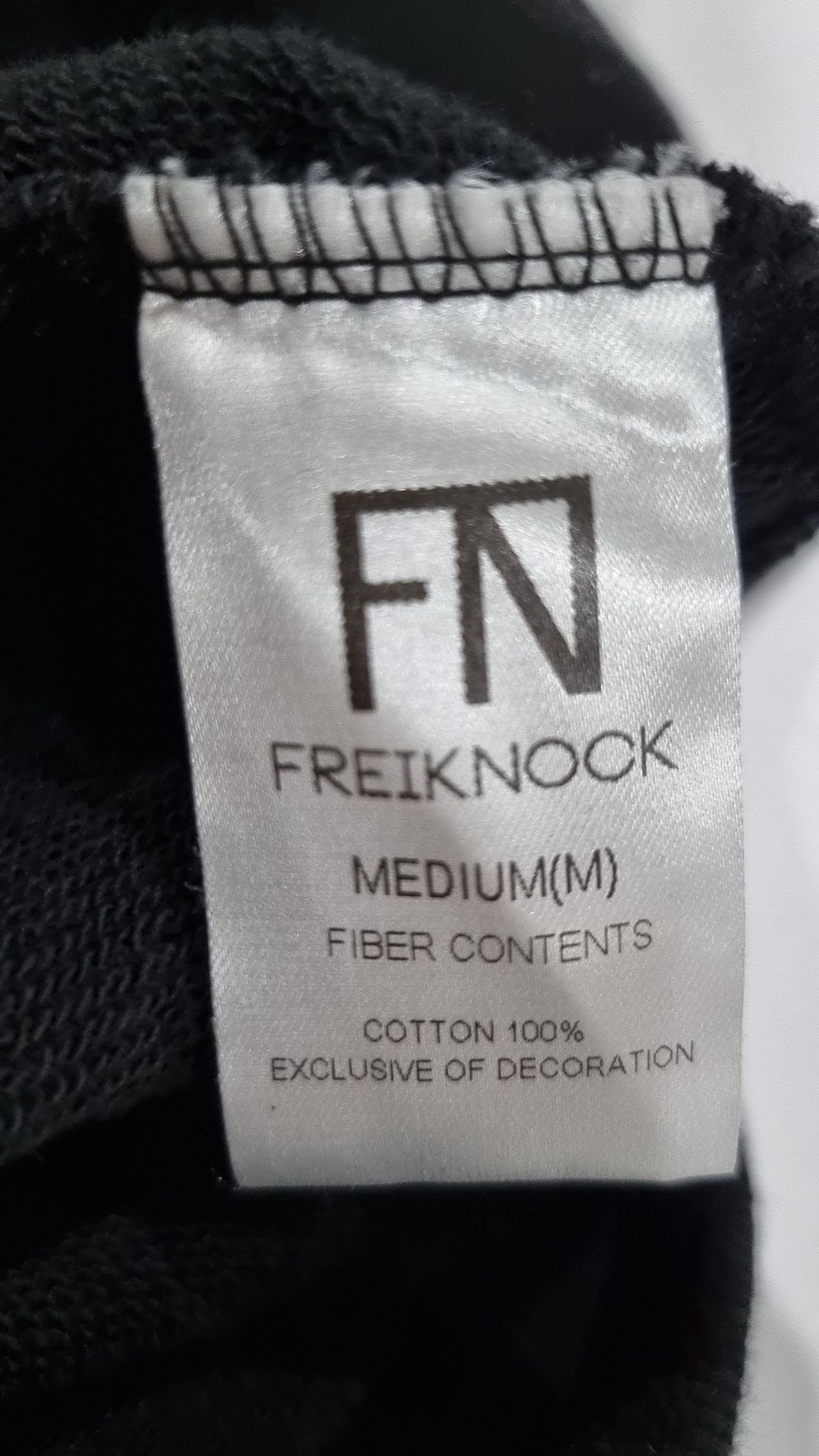 프라이노크(FREIKNOCK) 후드 티셔츠 M