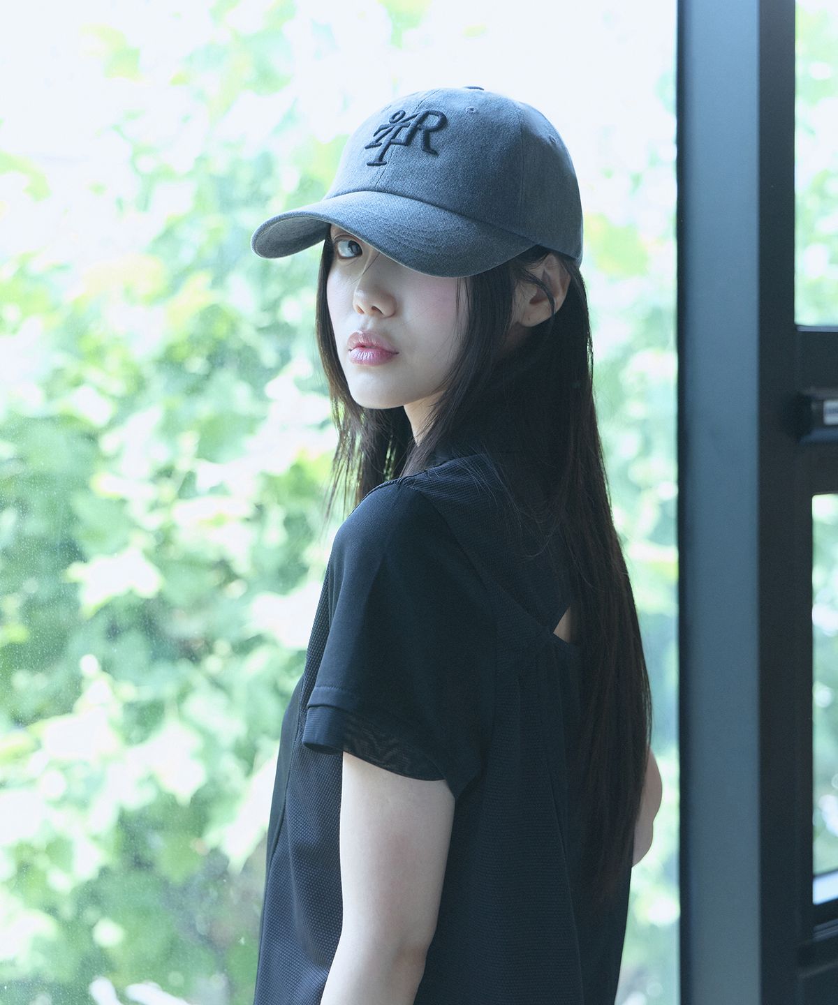 오아트(OART) Signature Typo Cap [DARK GRAY]