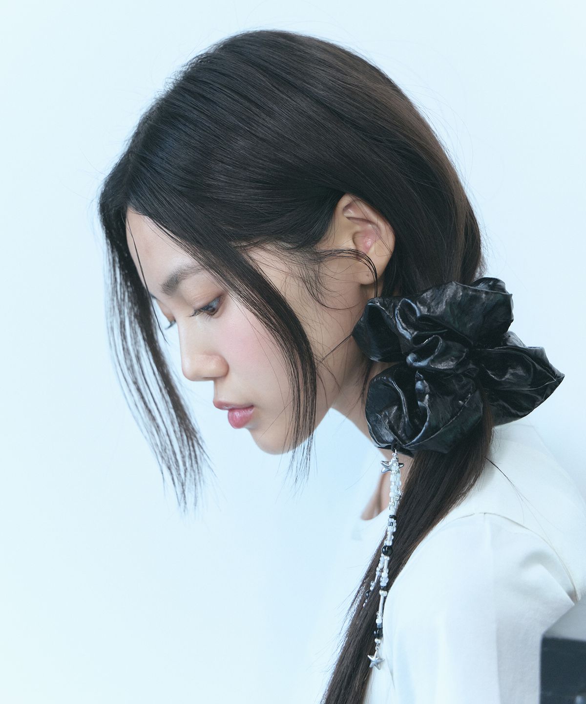 오아트(OART) Beads Scrunchie [METALIC BLACK]