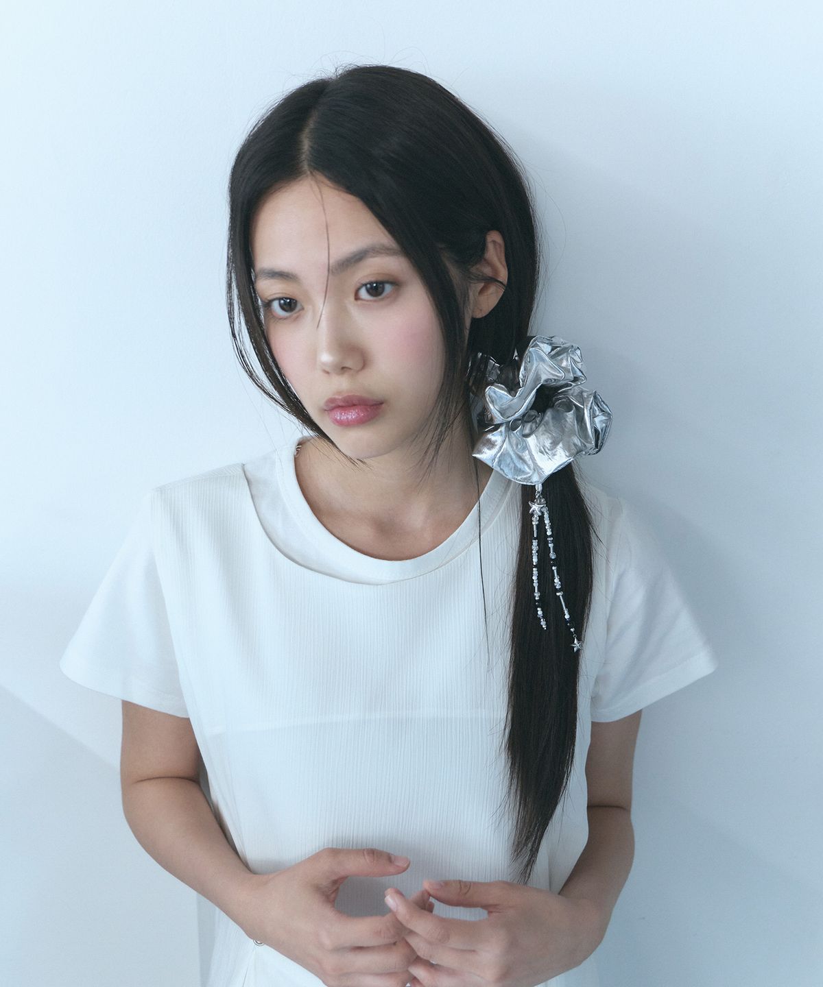 오아트(OART) Beads Scrunchie [METALIC SILVER]