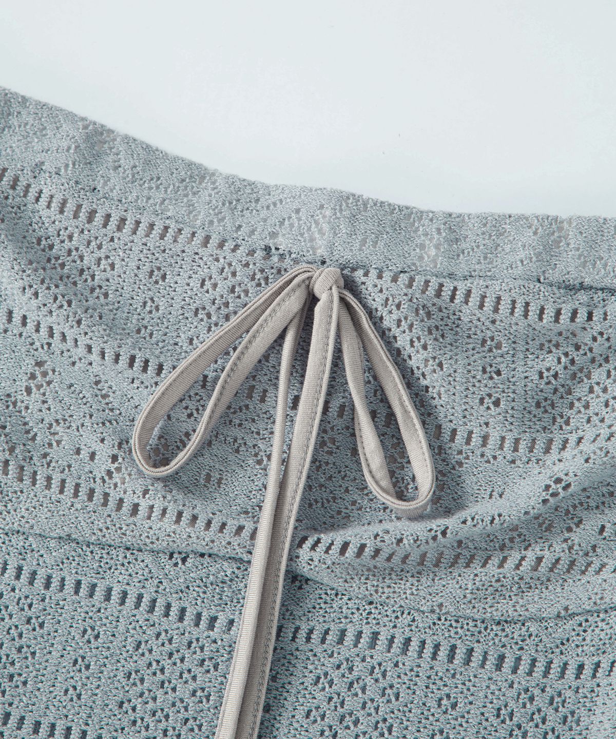 애즈온(ASON) WAVY LACE TOP / LIGHT BLUE