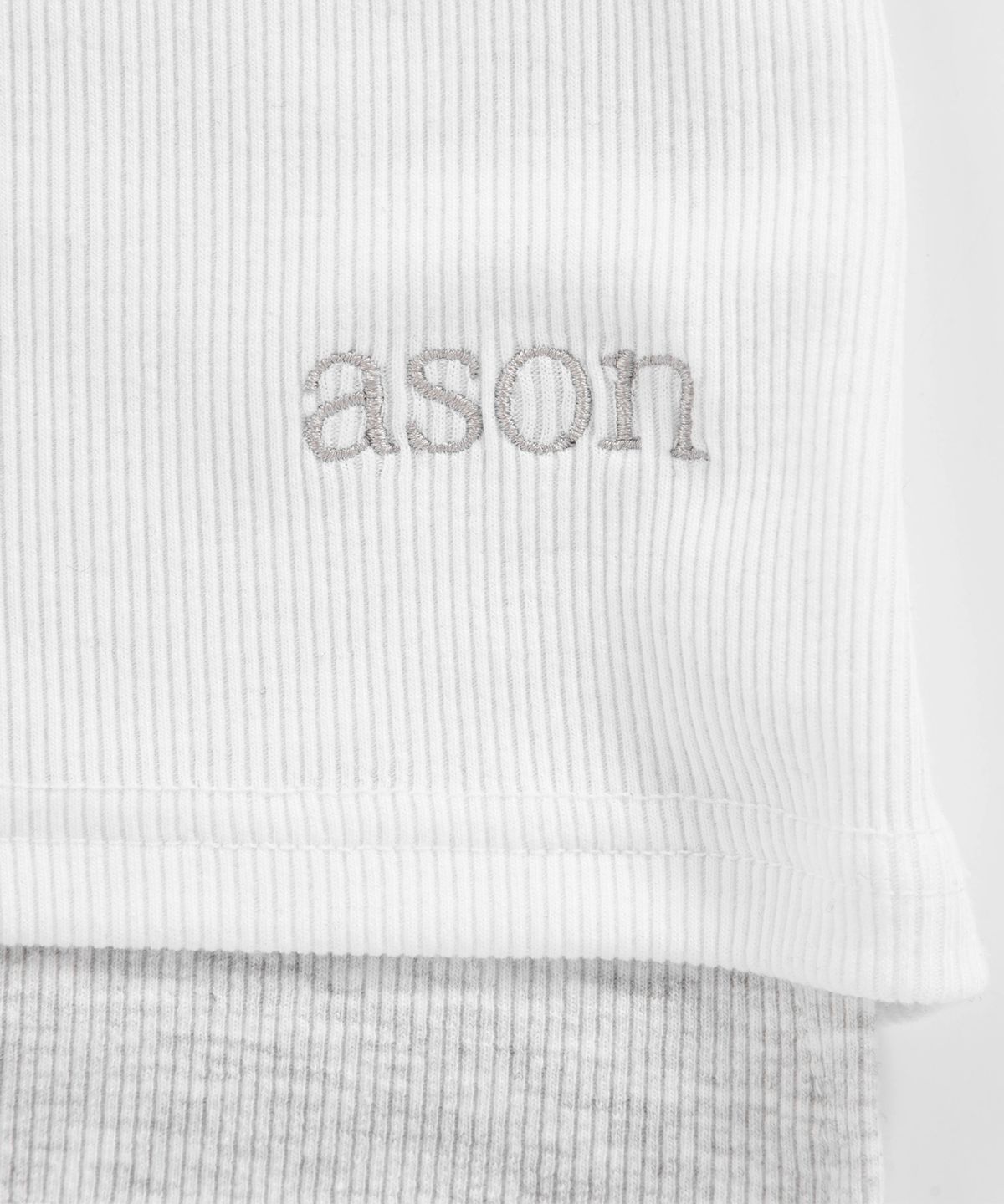 애즈온(ASON) SLIT LAYERED SLEEVELESS / WHITE