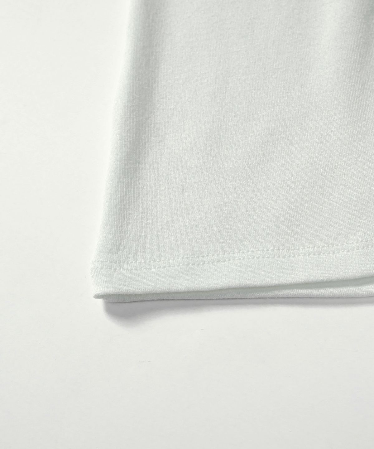 애즈온(ASON) EVER BUTTON TEE / WHITE