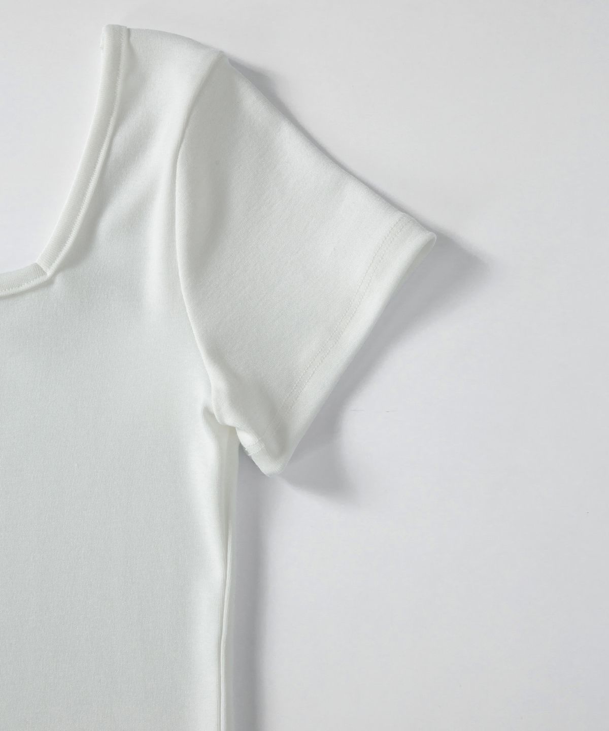 애즈온(ASON) SQUARE LINE TEE / WHITE