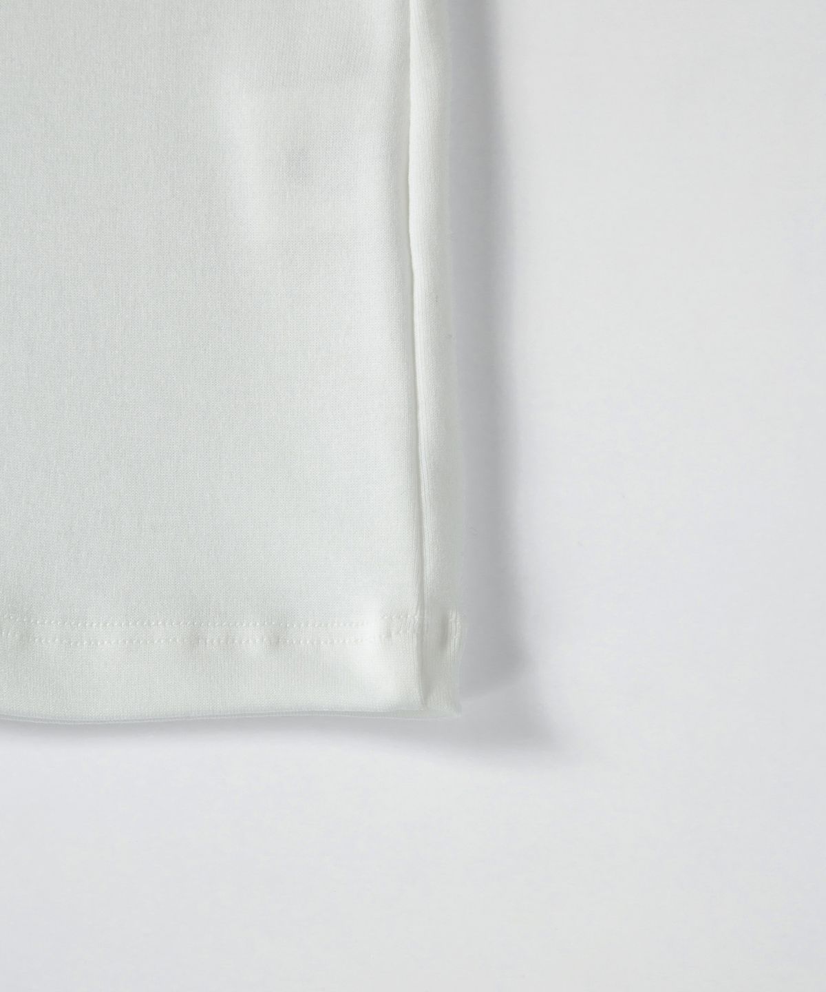 애즈온(ASON) SQUARE LINE TEE / WHITE