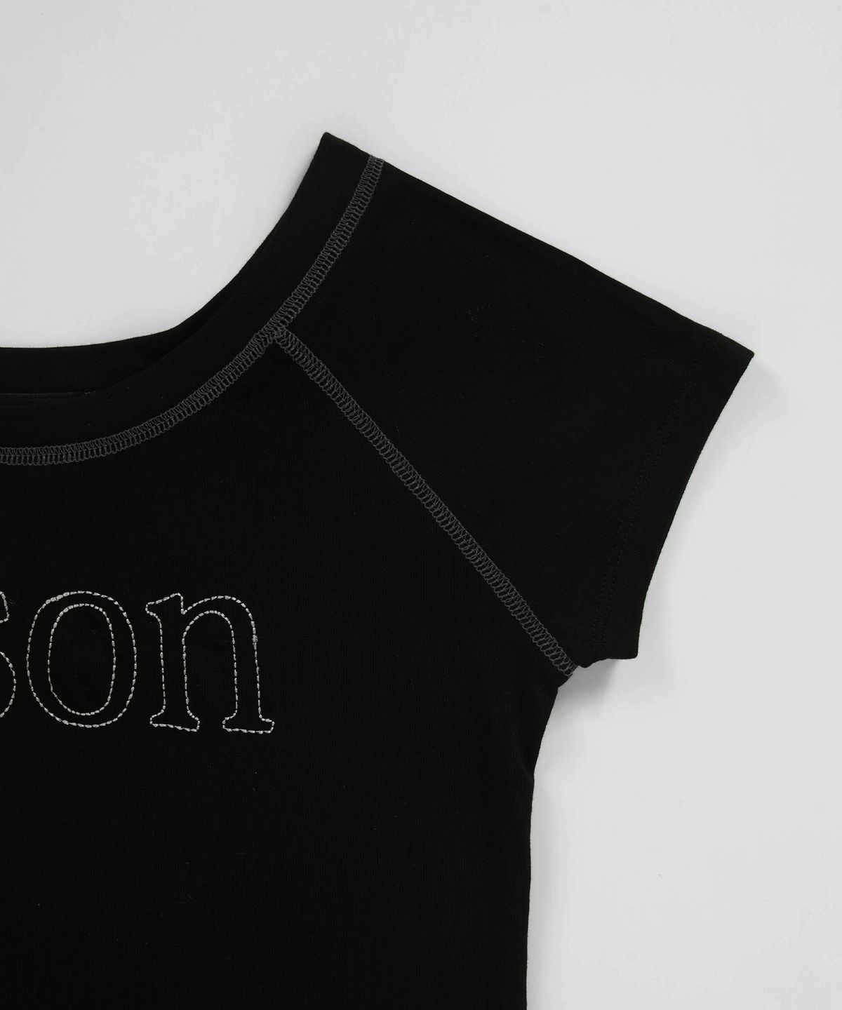 애즈온(ASON) MONO REGLAN TEE / BLACK