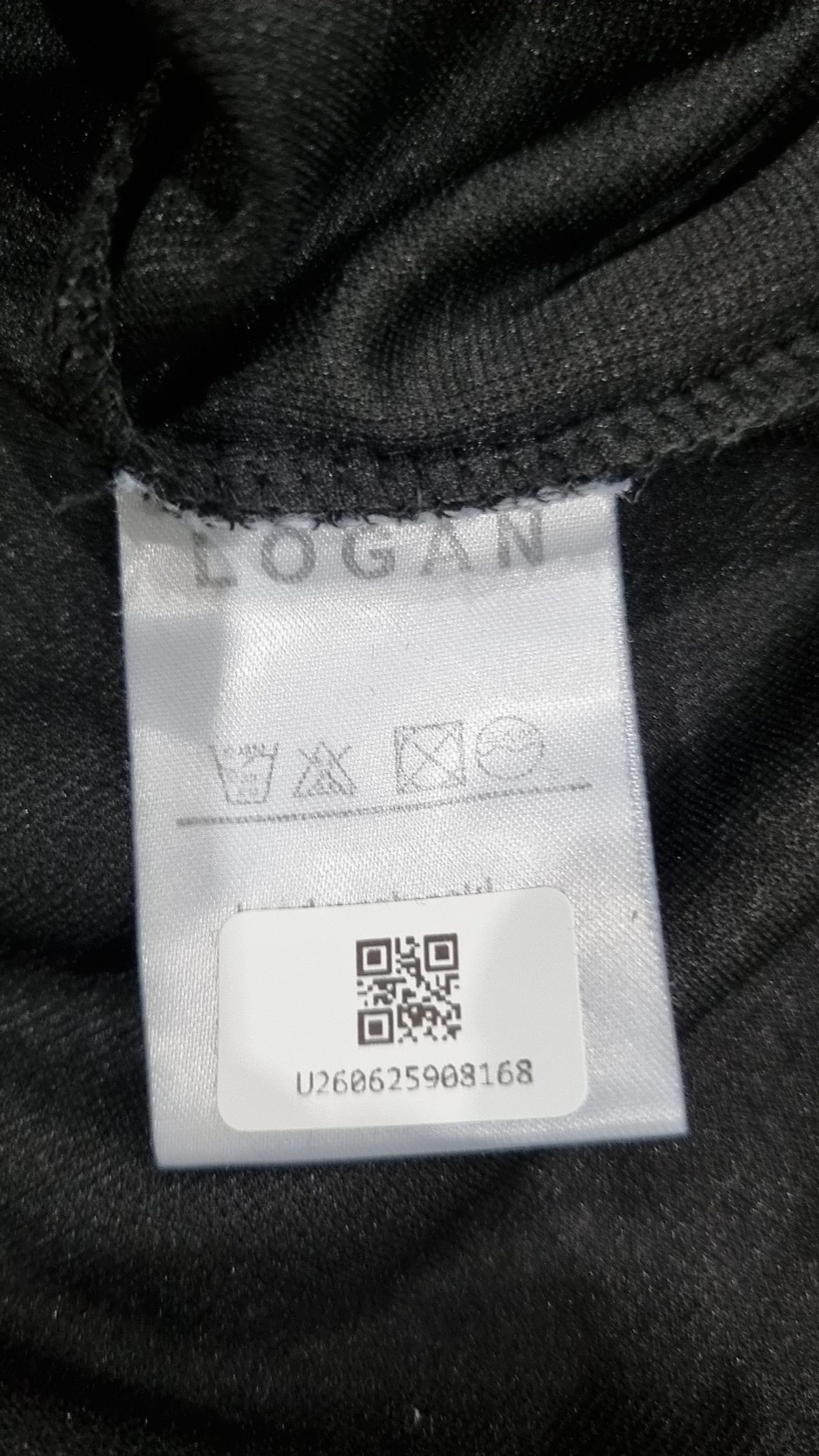 로건(LOGAN) 반소매 티셔츠 L