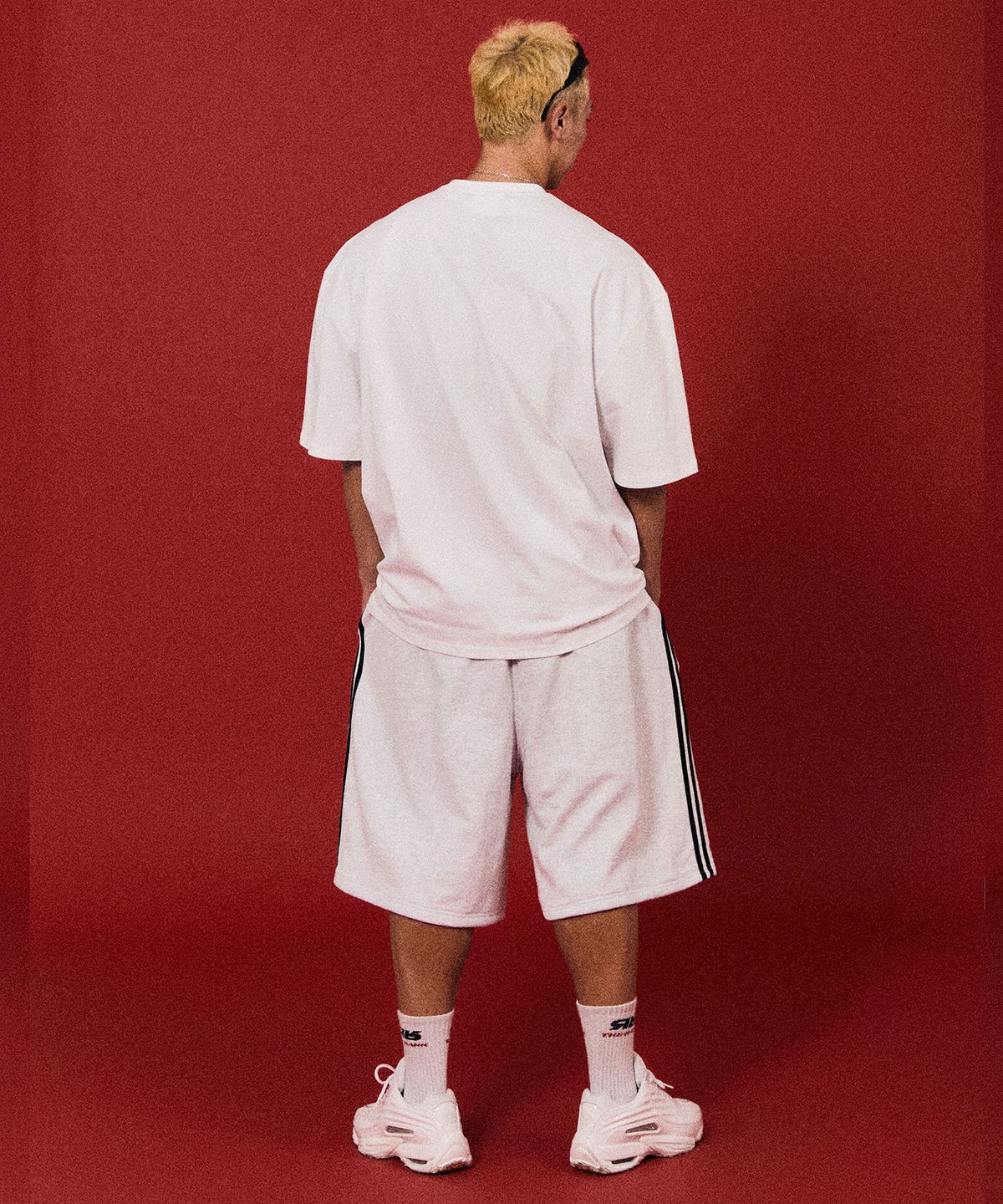 더랭크(THERANK) RANK STATIC CORE OVERFIT T-SHIRTS [WHITE]