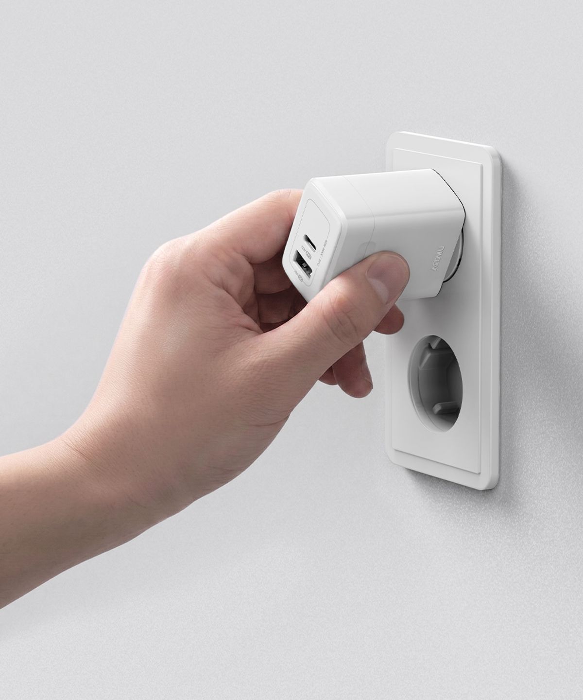 아트뮤(ARTMU) USB PD 45W PPS GaN 접지 듀얼 초고속 충전기 GB452 화이트