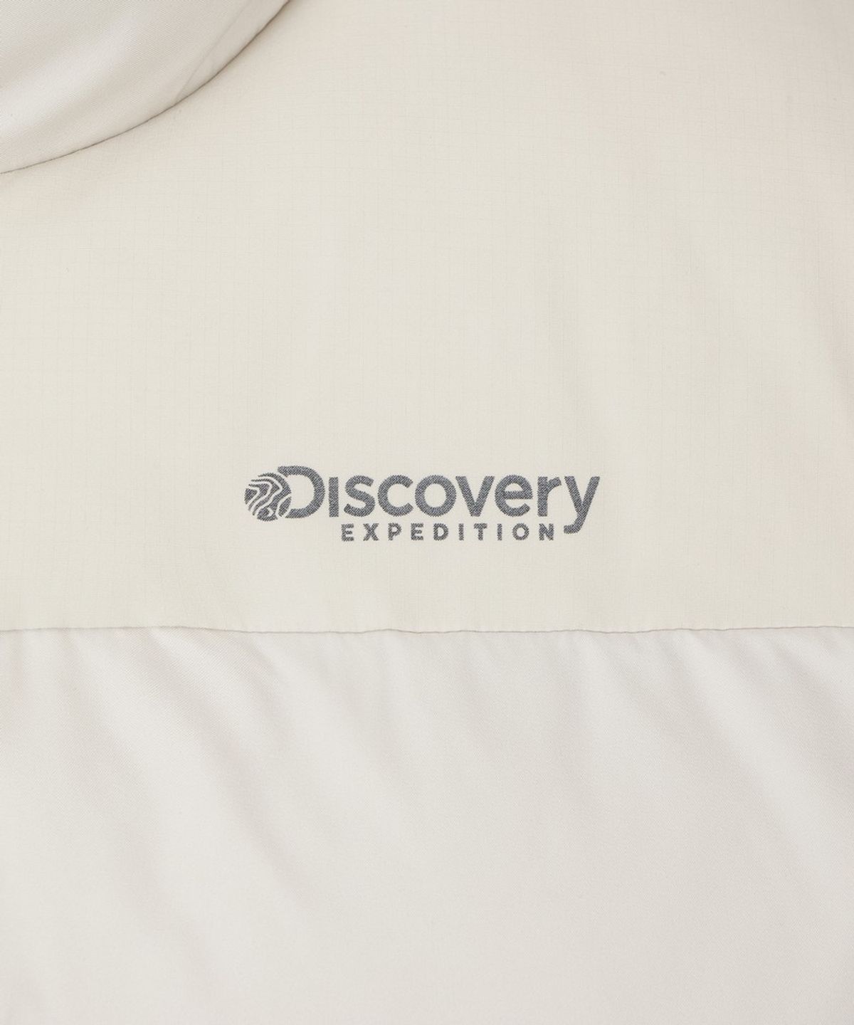 디스커버리 익스페디션(DISCOVERY EXPEDITION) 유니 반슬리 다운 숏패딩 (IVORY)
