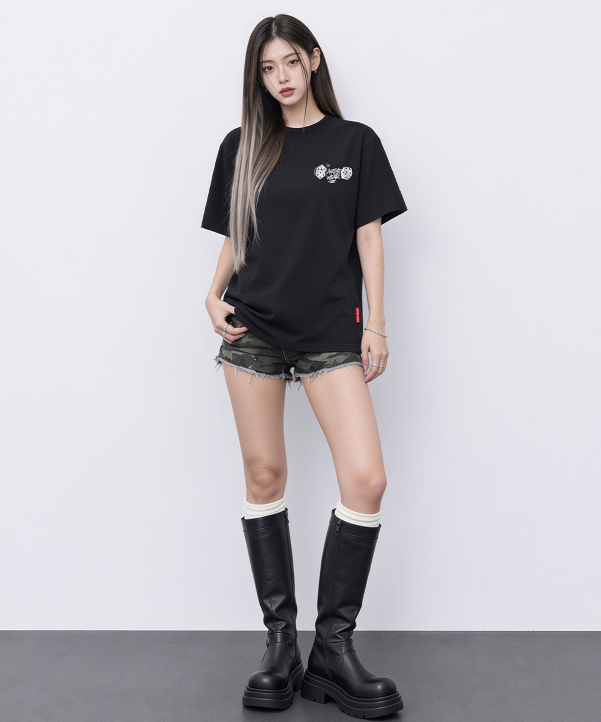 아티스트웨어(ARTISTWEAR) [ATW] 럭아웃 반팔티 - 2COLOR