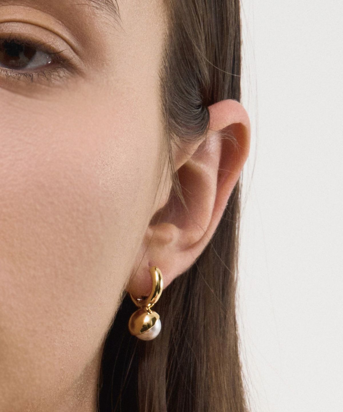 리스(LISSE) [925 SILVER] DOT PEARL HOOP E