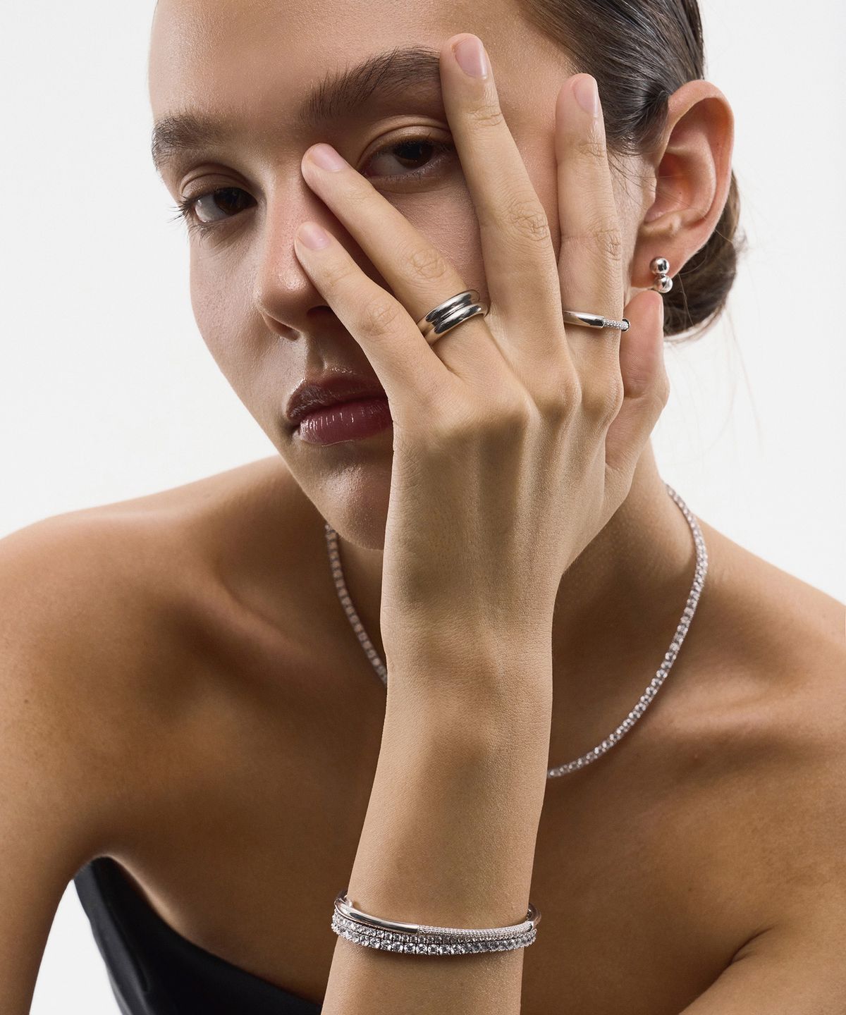 리스(LISSE) [925 SILVER] DOT PEARL STUD E