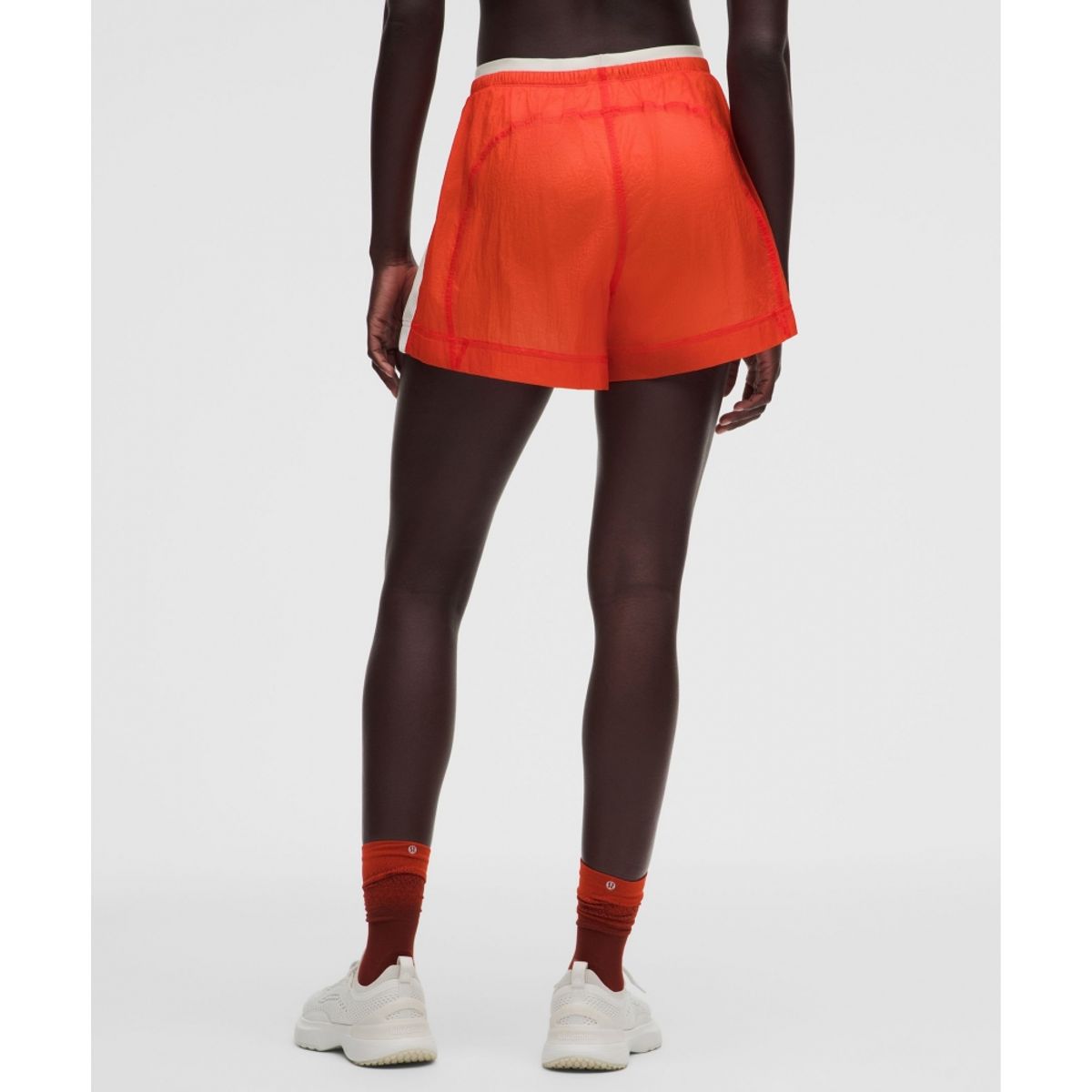 룰루레몬(LULULEMON) 라이선스 투 트레인 텍스처드 하이라이즈 쇼츠 4inch  CRYE LTIV