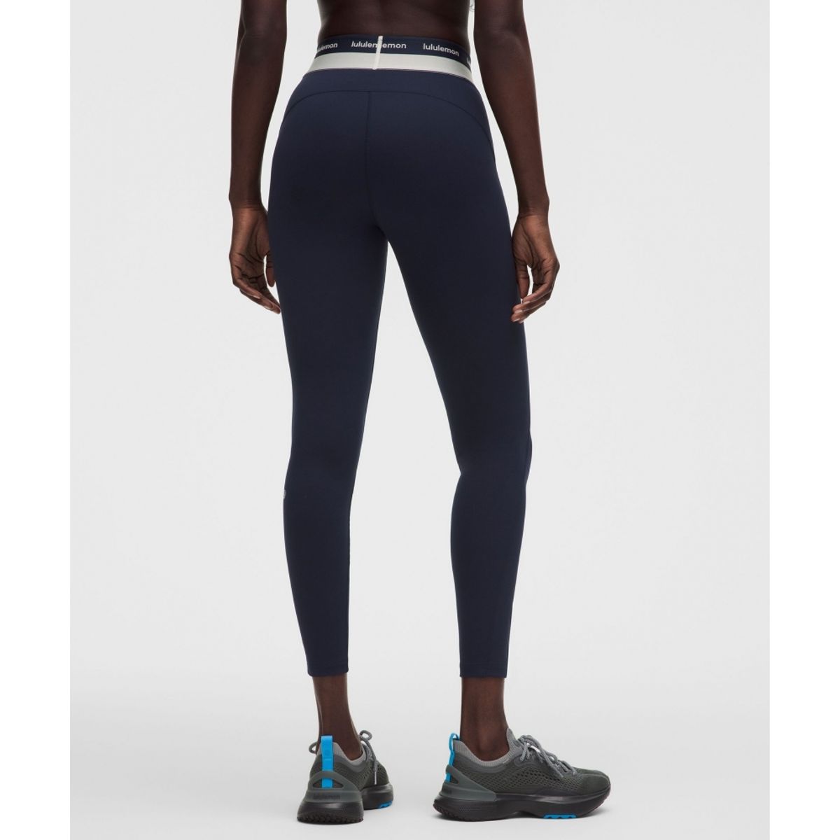 룰루레몬(LULULEMON) Everlux 컨투어심 하이라이즈 트레이닝 타이츠 25inch
