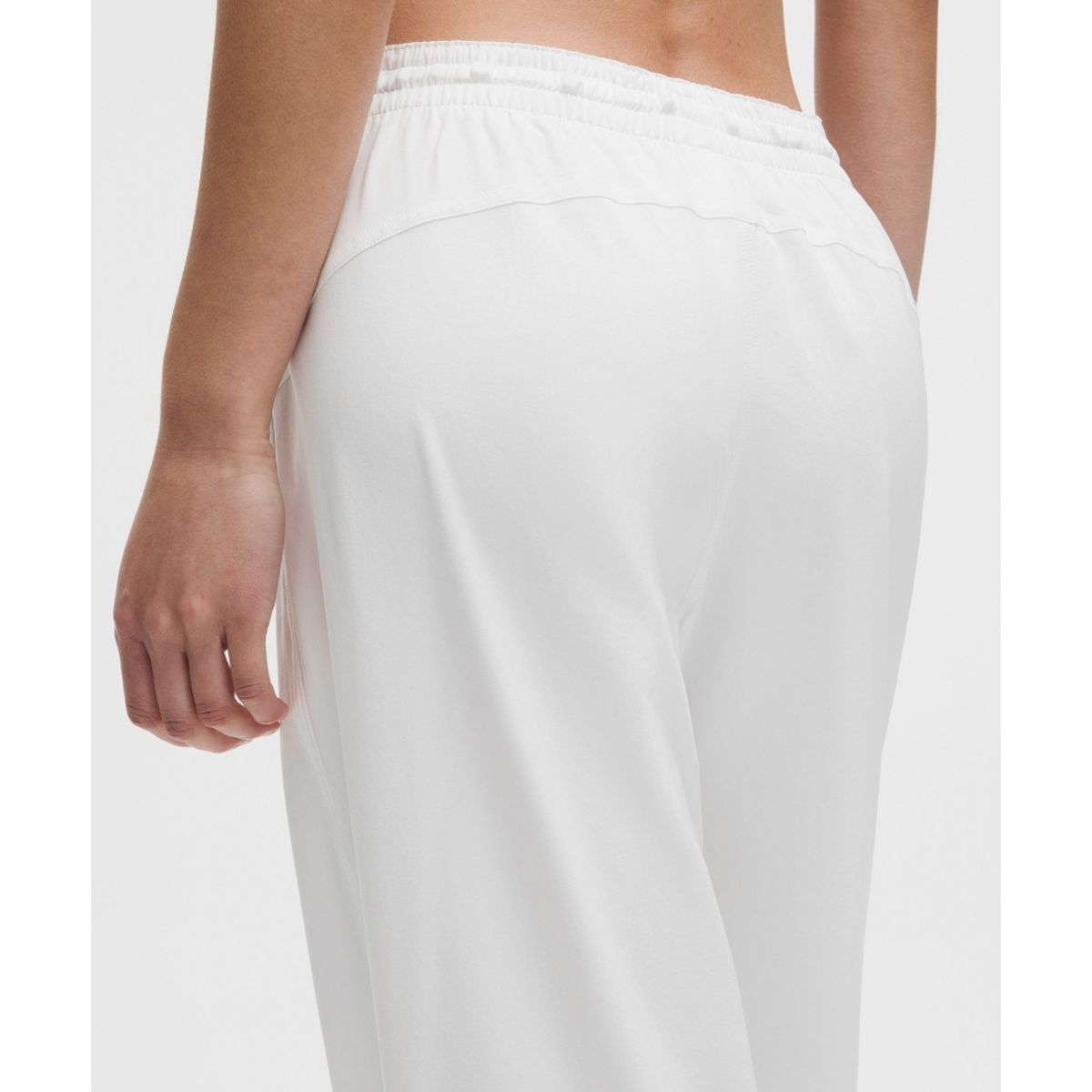 룰루레몬(LULULEMON) 코트 라이벌 와이드 레그 트랙 팬츠 라인드 *아시아 핏  WHT