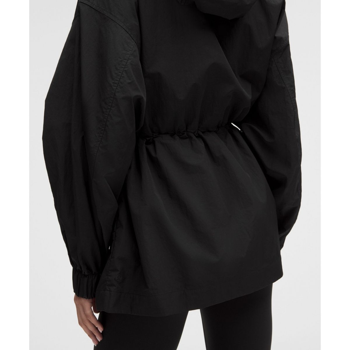 룰루레몬(LULULEMON) UV 프로텍티브 신치 웨이스트 오버사이즈 핏 재킷  BLK