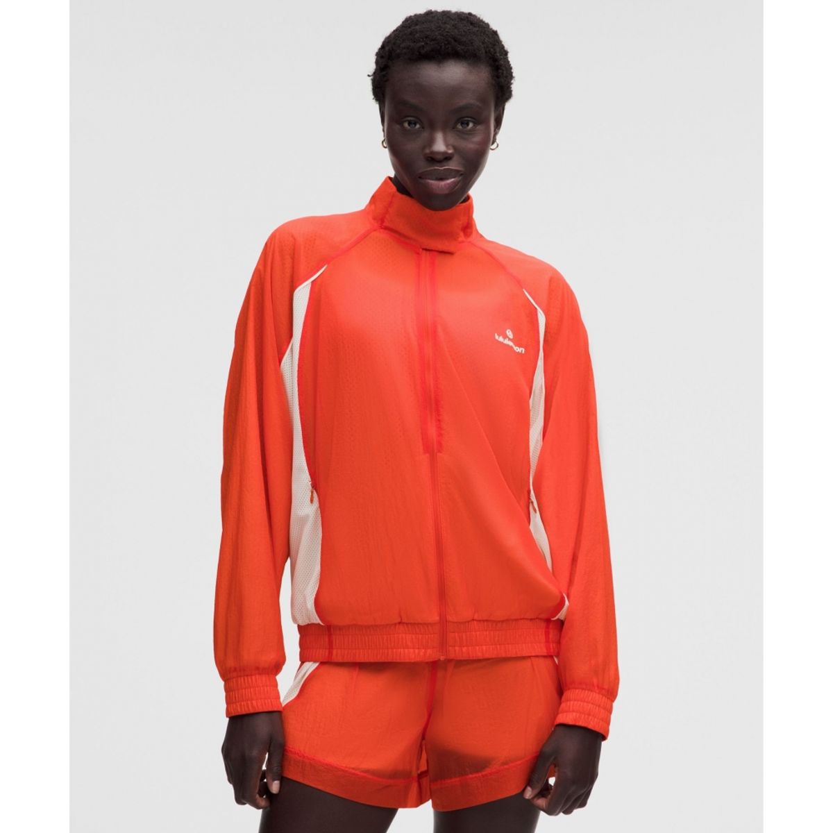 룰루레몬(LULULEMON) 라이선스 투 트레인 텍스처드 나일론 재킷  CRYE LTIV